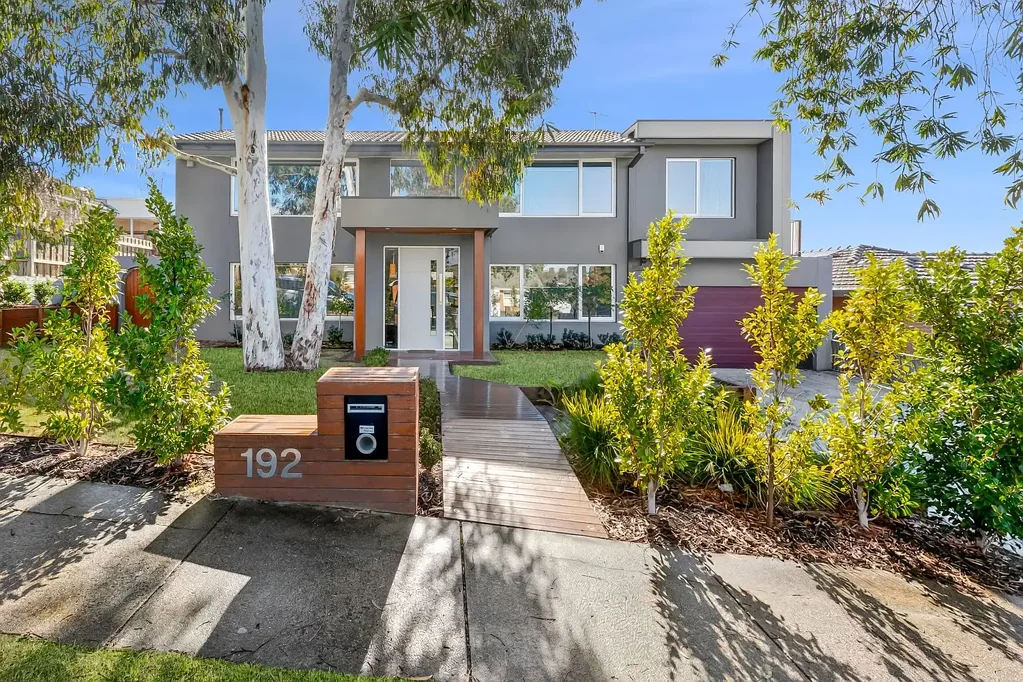 Large family home!