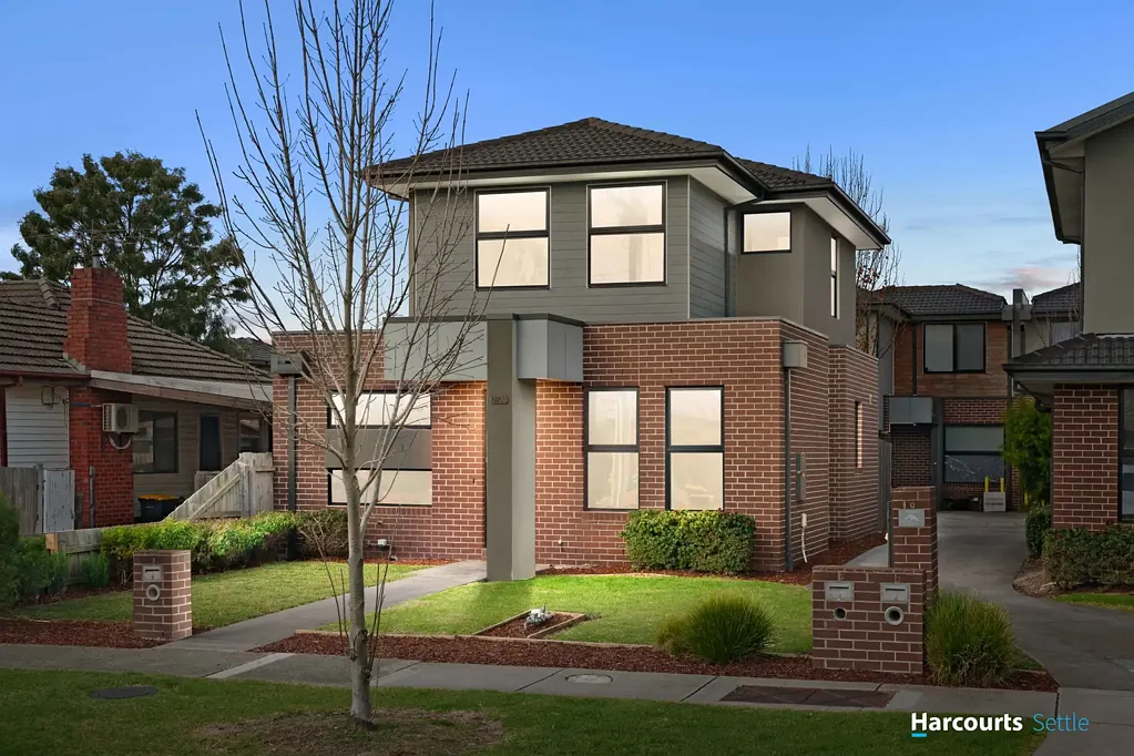 Clayton South 4房 采光充足，灵活性极佳的住宅 Light-Filled Living with Exceptional Flexibility