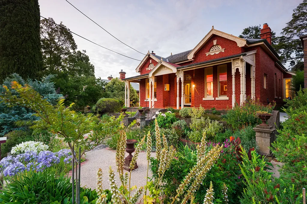 39 Bull Street, Castlemaine, VIC 3450