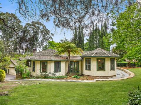 Bowral 4 Bedroom 2.5 Acres with Character Filled Home, English Style Gardens and Native Southern Highlands Bushland