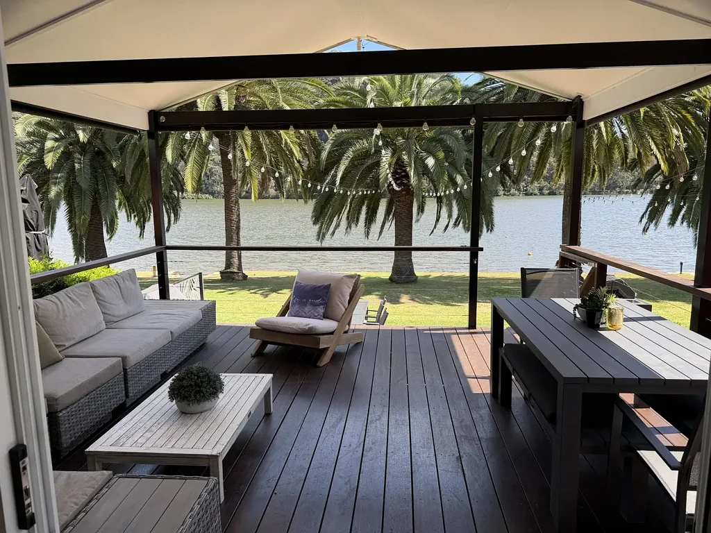 Wisemans Ferry 3कमरा Fully Renovated 3-Bed Riverfront Retreat | Airbnb Guest Favourite | Boat Garage