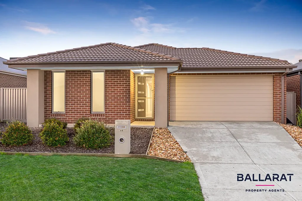 Spacious Four Bedroom Home with Two Living Areas in Yorkdale Estate