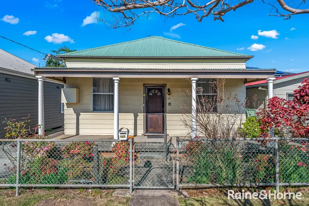 Charming renovated 3-bedroom home