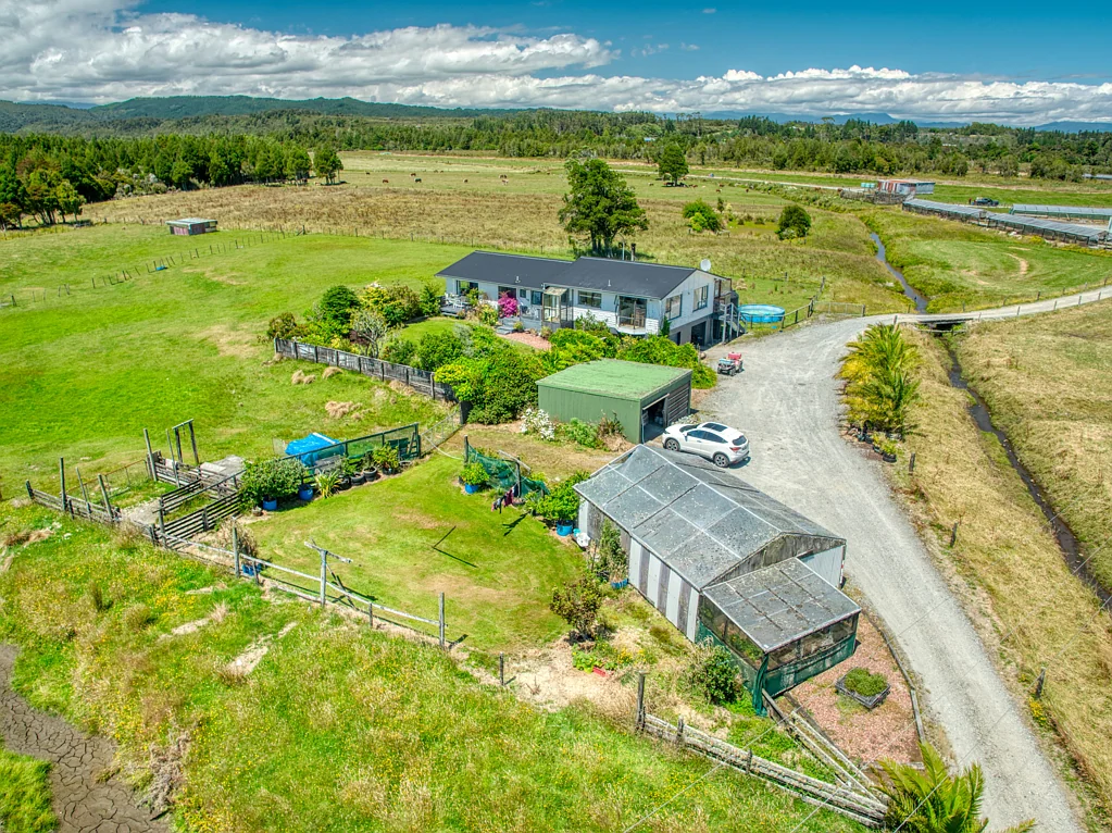 Hokitika Diverse income opportunities