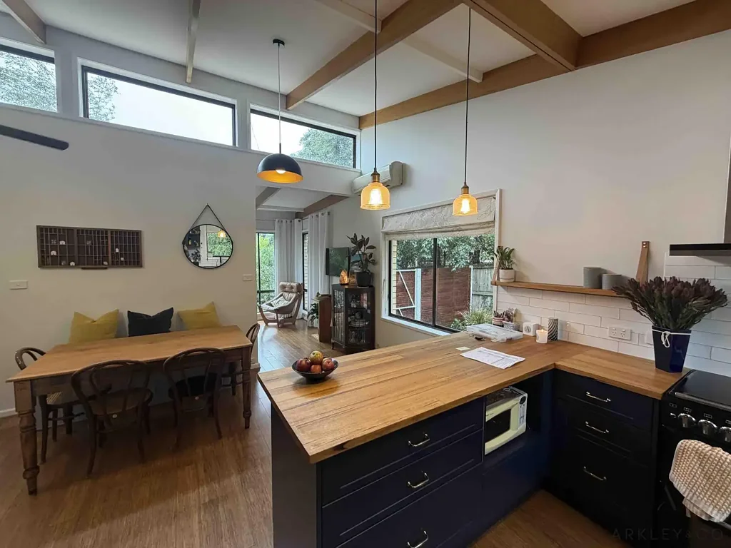 3 Short Street, Lindisfarne, TAS 7015