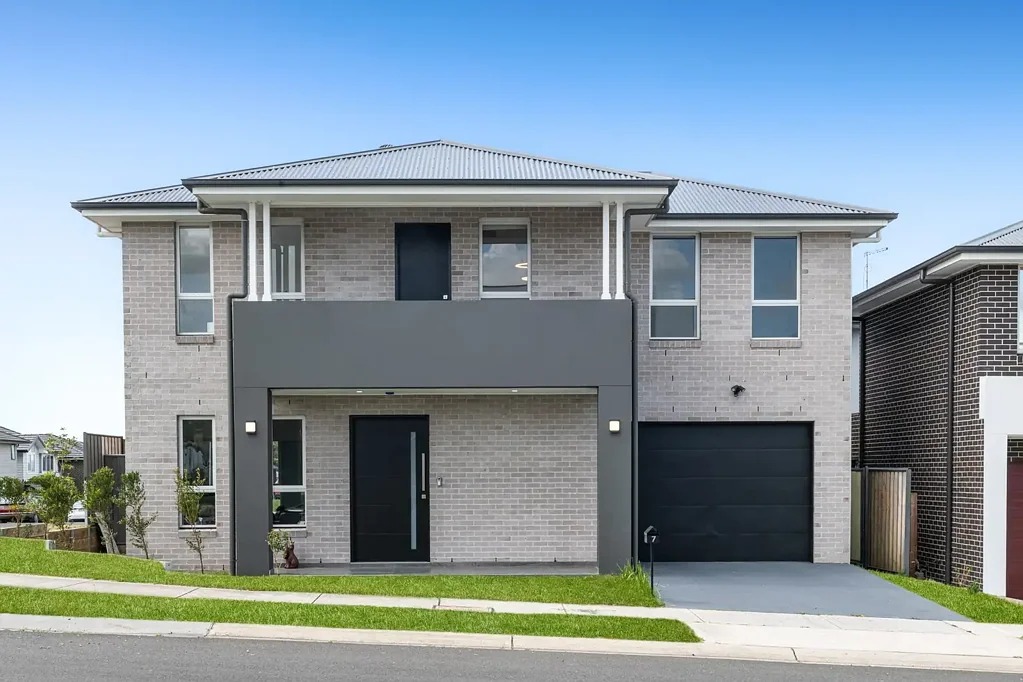 7 Woodgate Parkway, Box Hill, NSW 2765