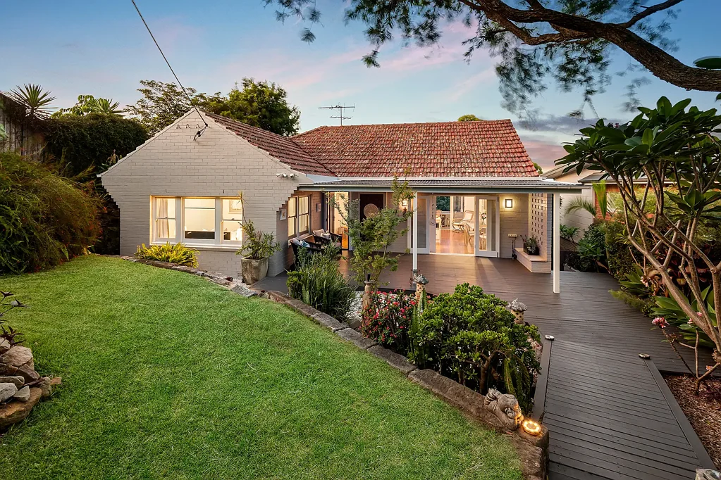 40 Peacock Street, Seaforth, NSW 2092