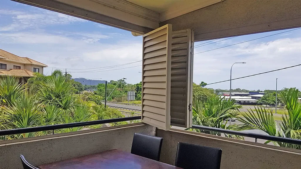 381 2-8 Rigg Street, Woree, QLD 4868