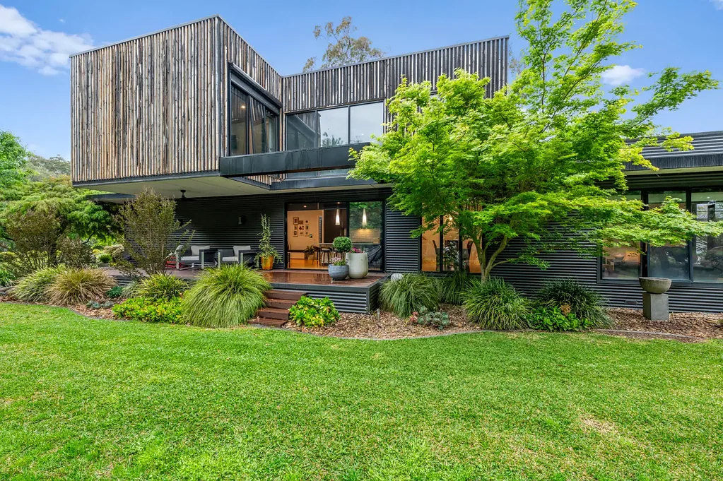 Benalla 4chambre Contemporary Family Escape on Acreage