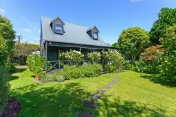 3 Henare Street, Waikanae Beach