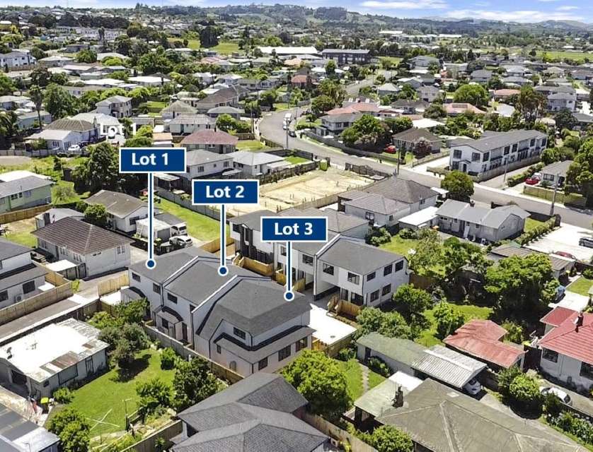 Lot 1, 2 /24 Fleming Street, Manurewa, Manukau City, 4 कमरे, 2 बाथरूम, Townhouse