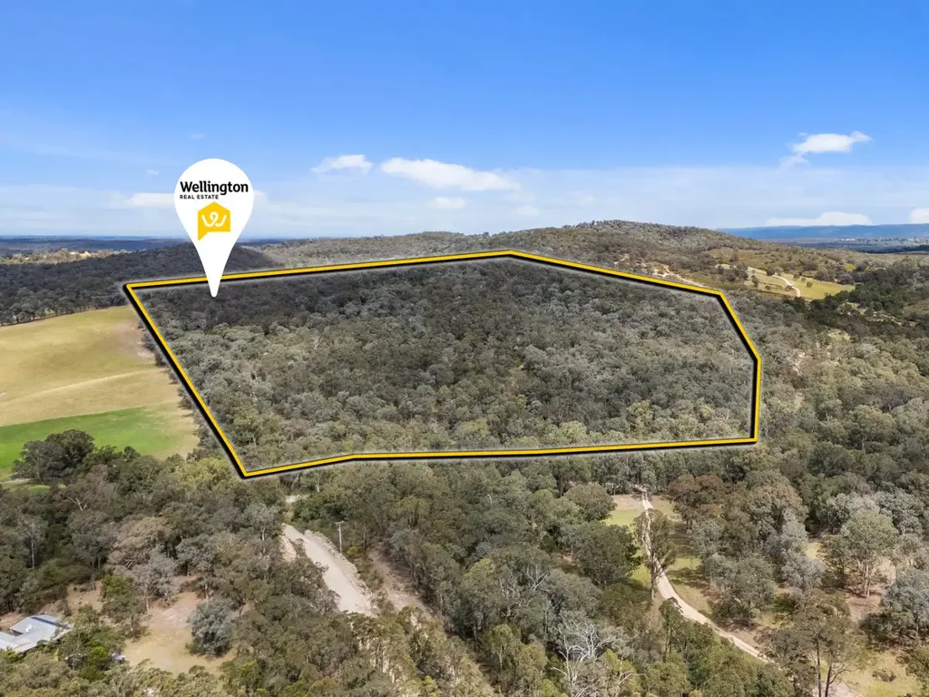 Maffra West Upper Serene Bushland Retreat – Self-Sufficient Living Awaits!
