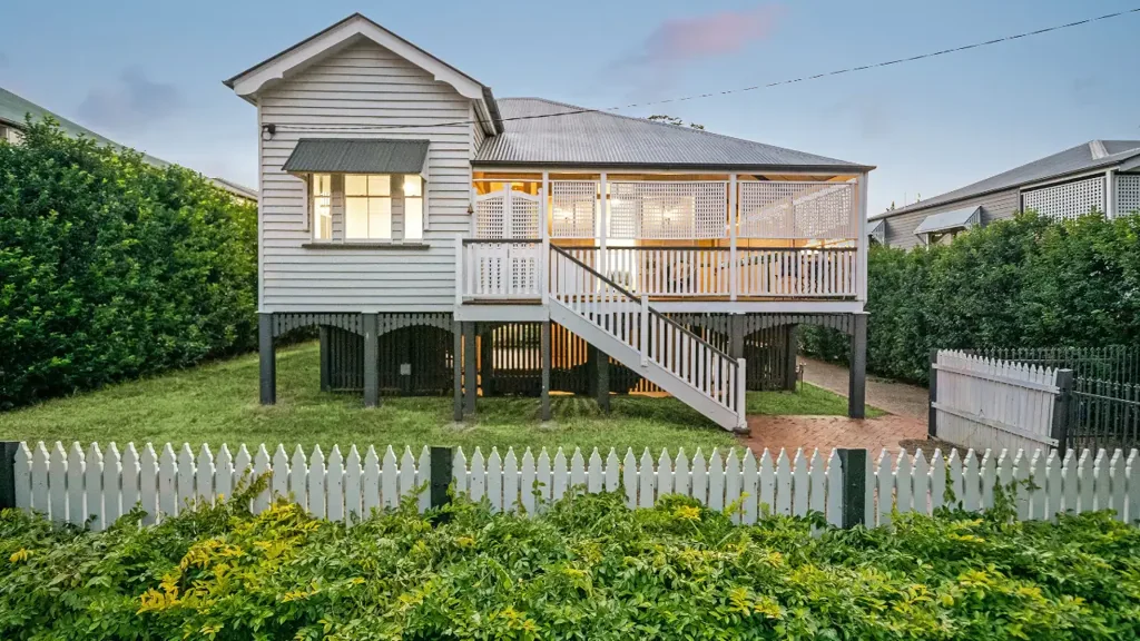 Exceptional Family Living in The Heart of Ascot!