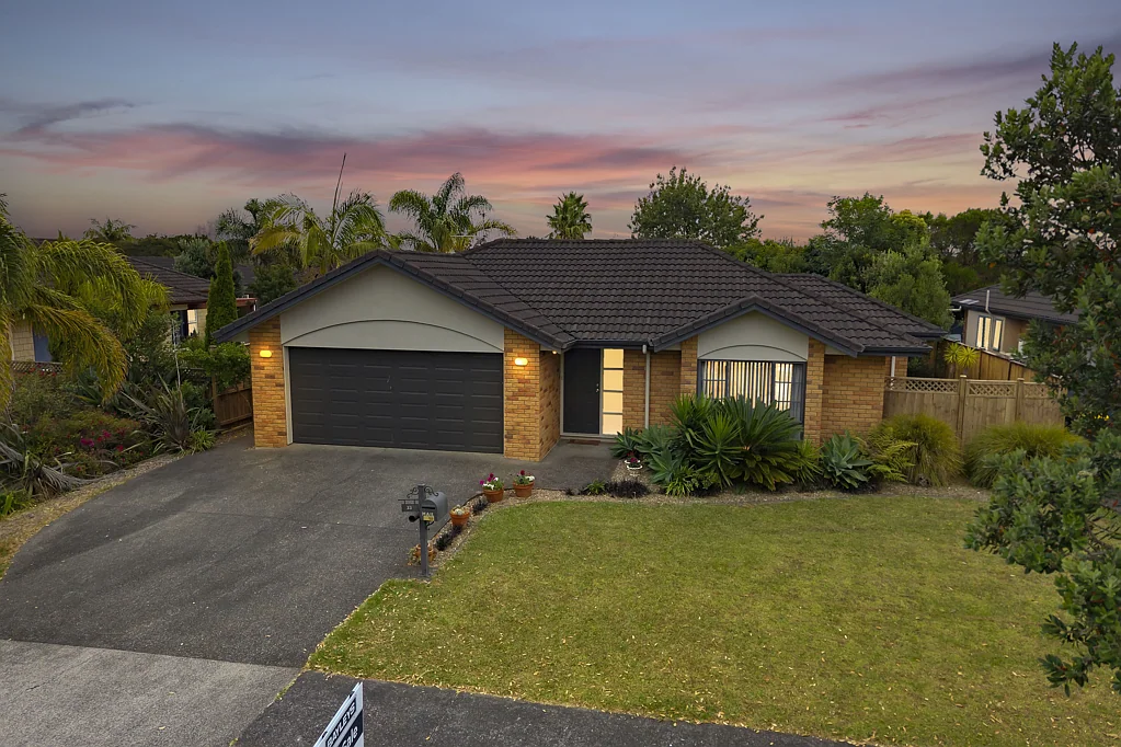 33 Croftview Road, Wattle Downs, Manukau City, Auckland