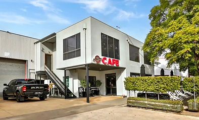 Red Cliffs 3房  Unique Multi-Use Commercial/Residential Building