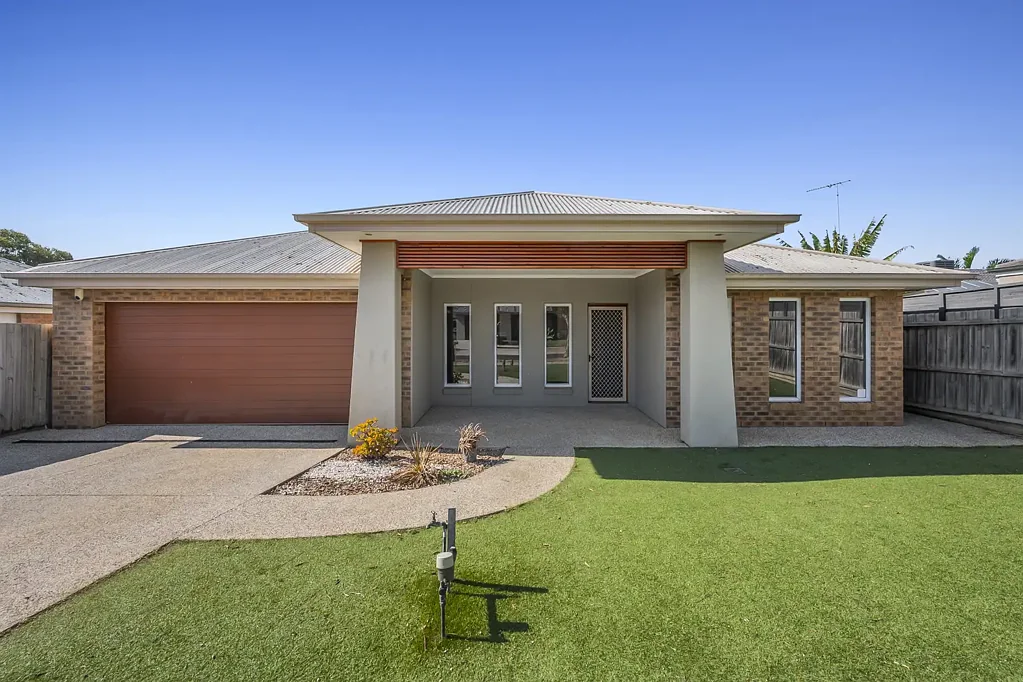 2 Annies Lane, Grovedale, VIC 3216