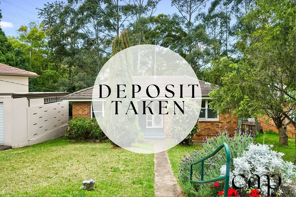 Cosy Two-Bedroom Home In The Heart Of Dundas Valley!
