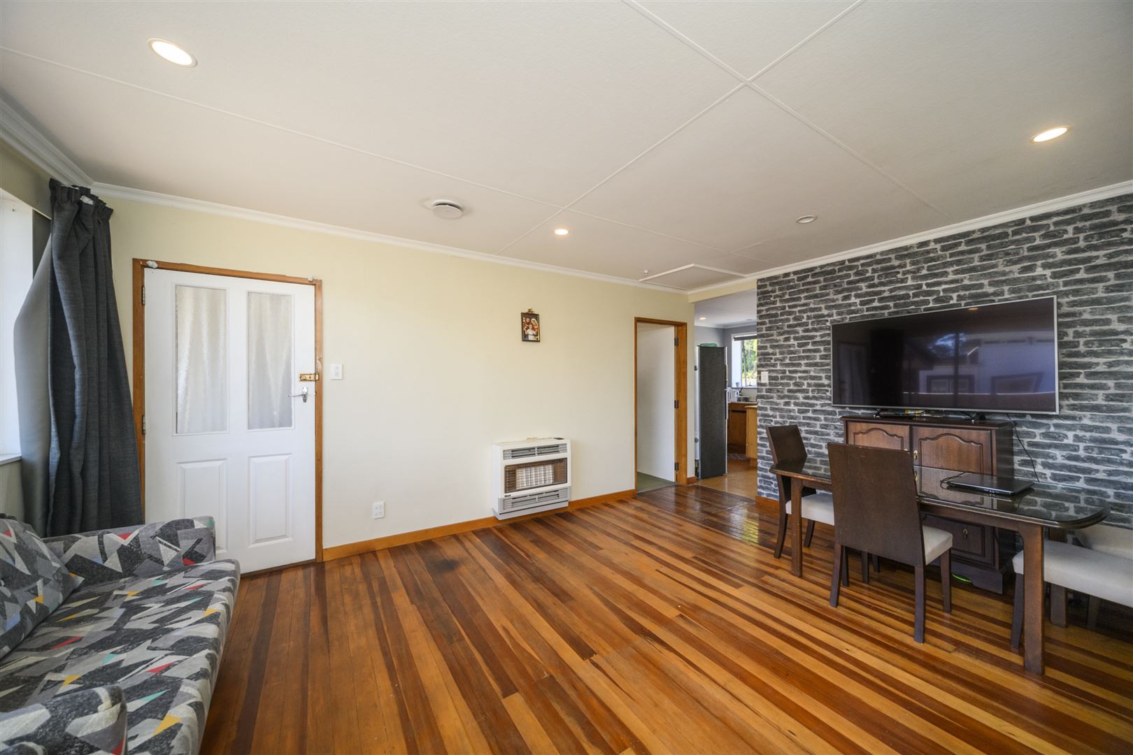 138b Heretaunga Street, Palmerston North Central, Palmerston North, 2 phòng ngủ, 1 phòng tắm