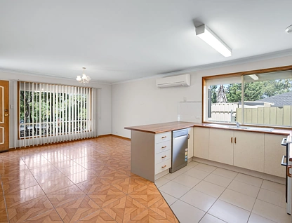 93a Kenihans Road, Happy Valley, Southern Adelaide, 3 chambres, 2 salles de bain, House
