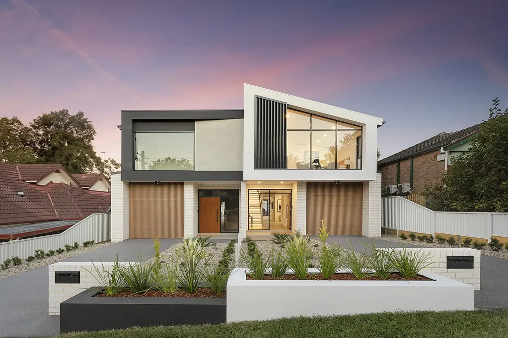 Contemporary Near New Duplex with Impeccable Design Close to Everything