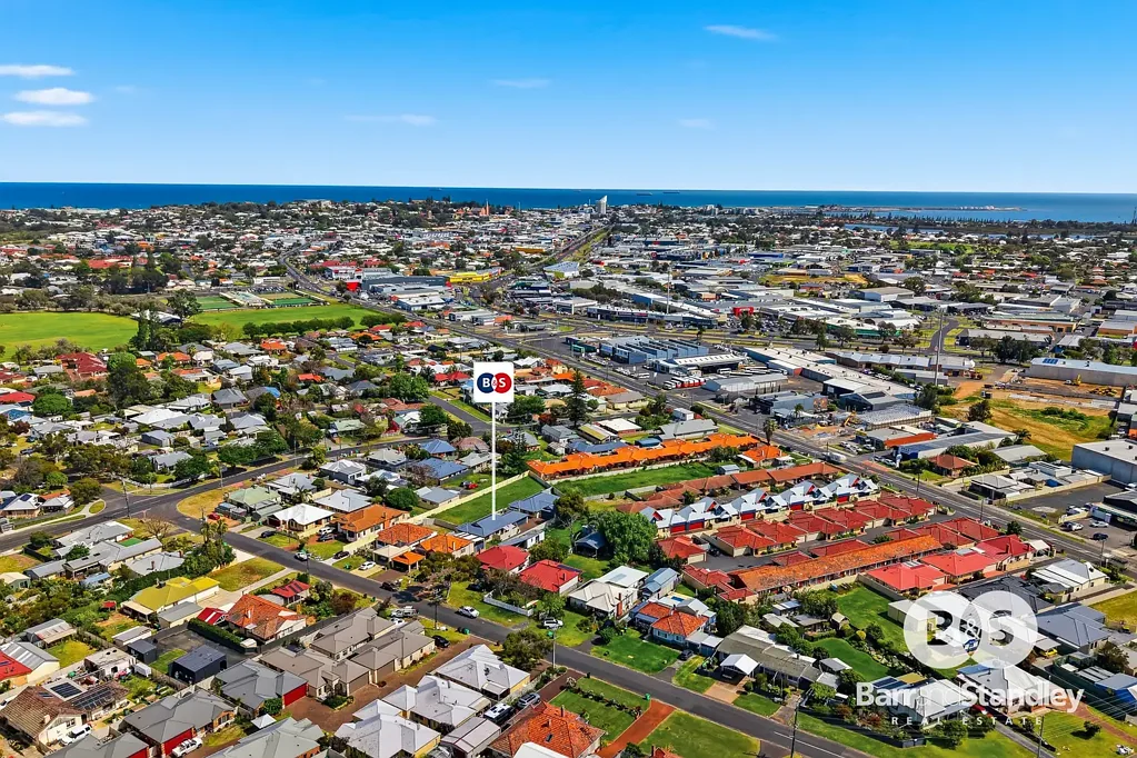 2/30 Queensbury Street, South Bunbury, WA 6230