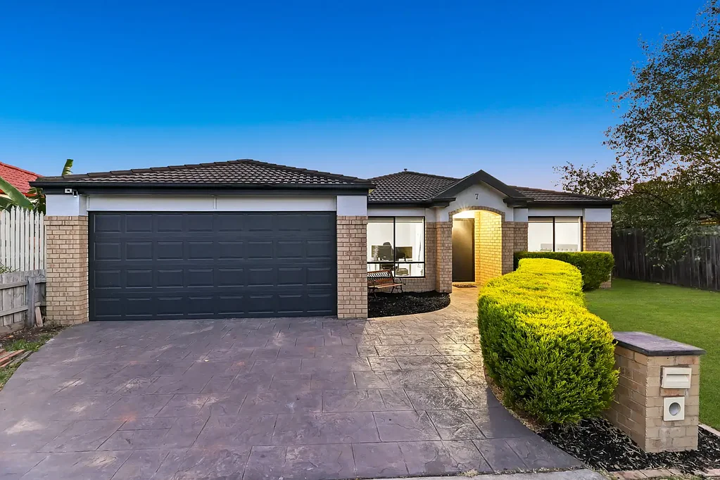 7 Sarah-Louise Place, Berwick, VIC 3806
