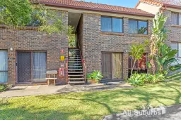 30/41 Defiance Road, Woodridge