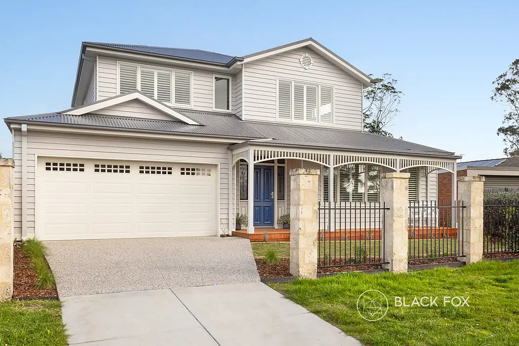 Mount Eliza 4 Bedroom NEW BUILD | Grand Family Living by Highview Homes