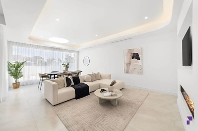 12A Breasley Avenue, Yagoona, NSW 2199, 5房, 4浴, Apartment