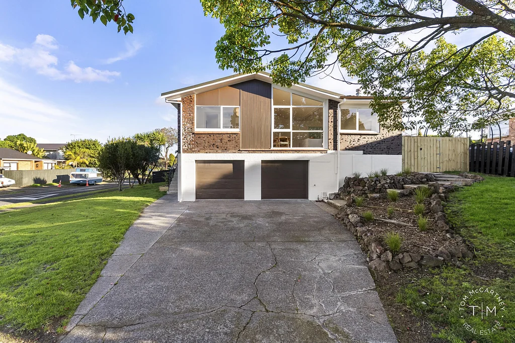 Botany Downs 4房 焕然一新的理想之家｜奢享空间与品质生活 Where Stunning Renovation Meets Family Living