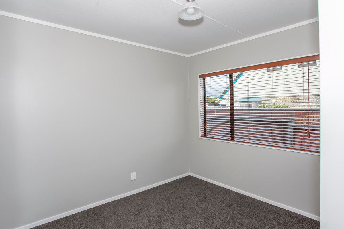 62 Benmore Avenue, Cloverlea, Palmerston North, 3 Bedrooms, 1 Bathrooms