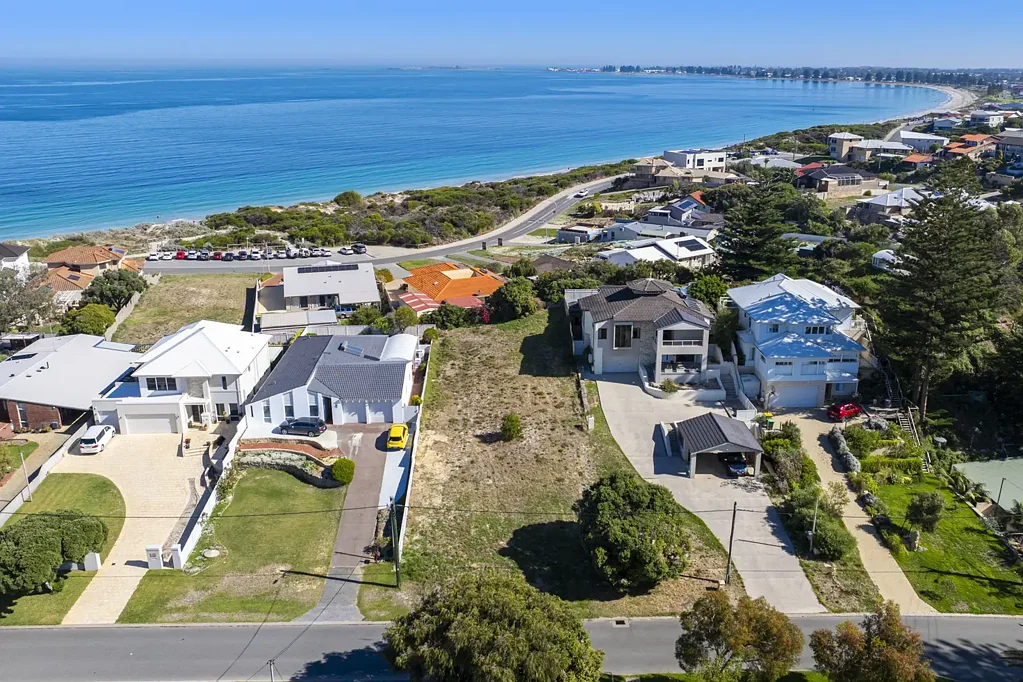 Waikiki VACANT LAND WITH OCEAN VIEWS