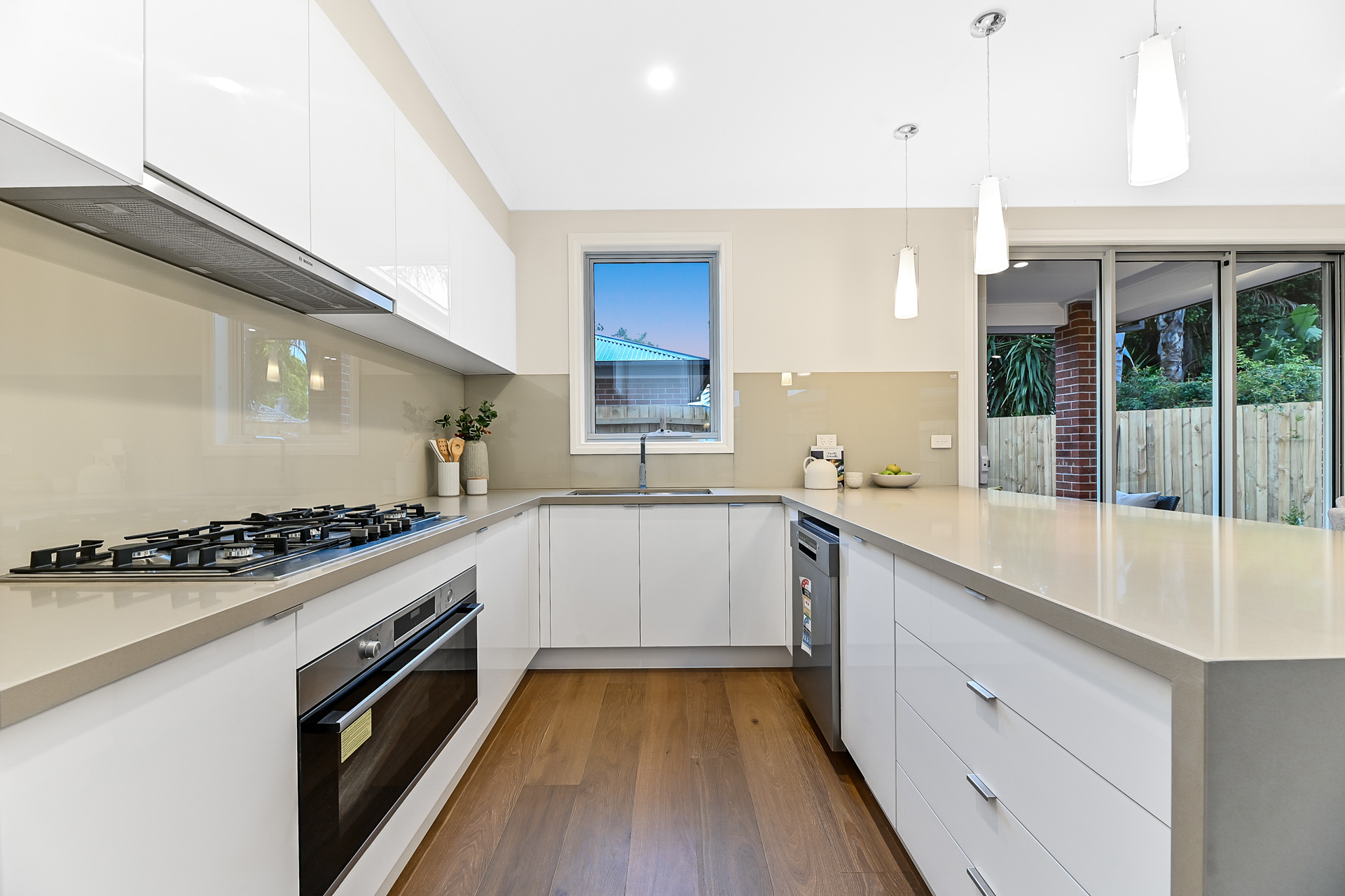 3 BORISKA CT, GLEN WAVERLEY VIC 3150, 0房, 0浴, Townhouse