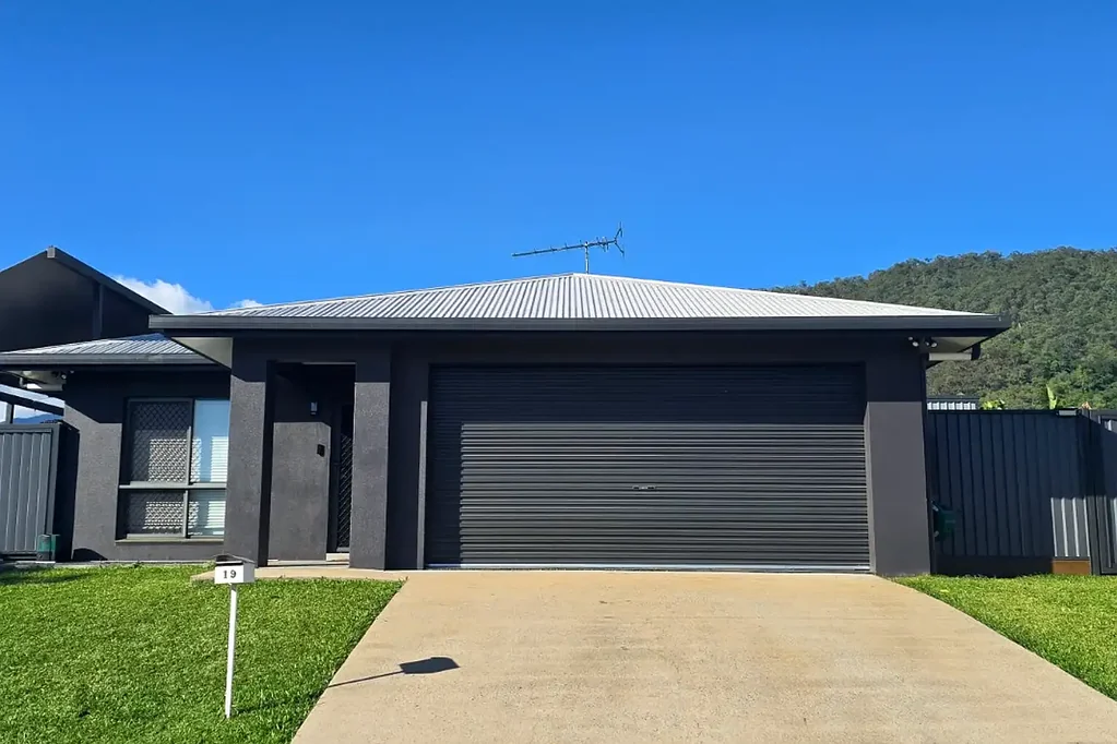 Gordonvale 4 Bedroom Spacious Family Home with Shed, Media Room & Secure Side Access