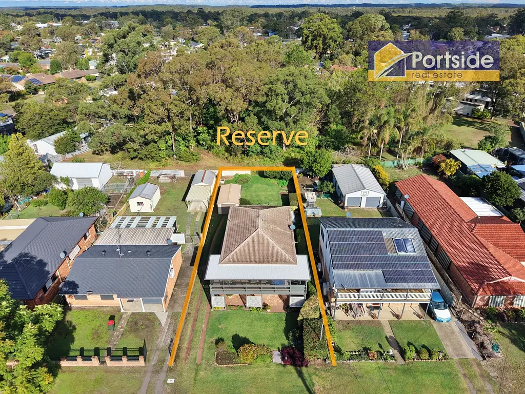 Tanilba Bay 4房  Spacious family home in superb location