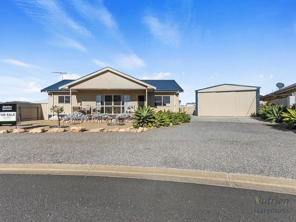24 Reef Crescent, Point Turton, SA 5575