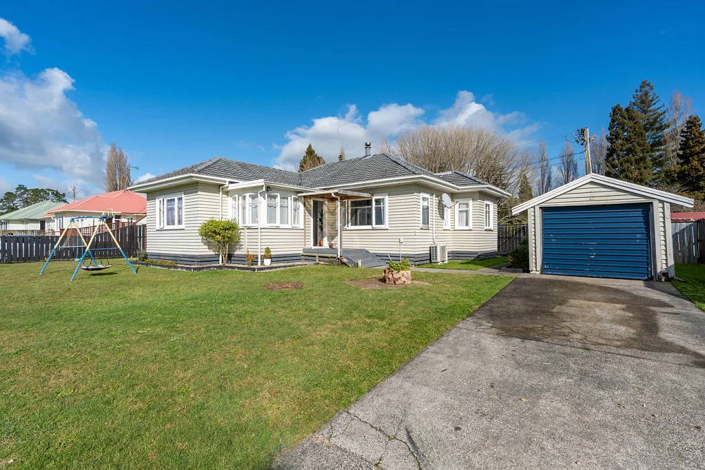 Fitzroy 3房  Huge Potential…Great Location!