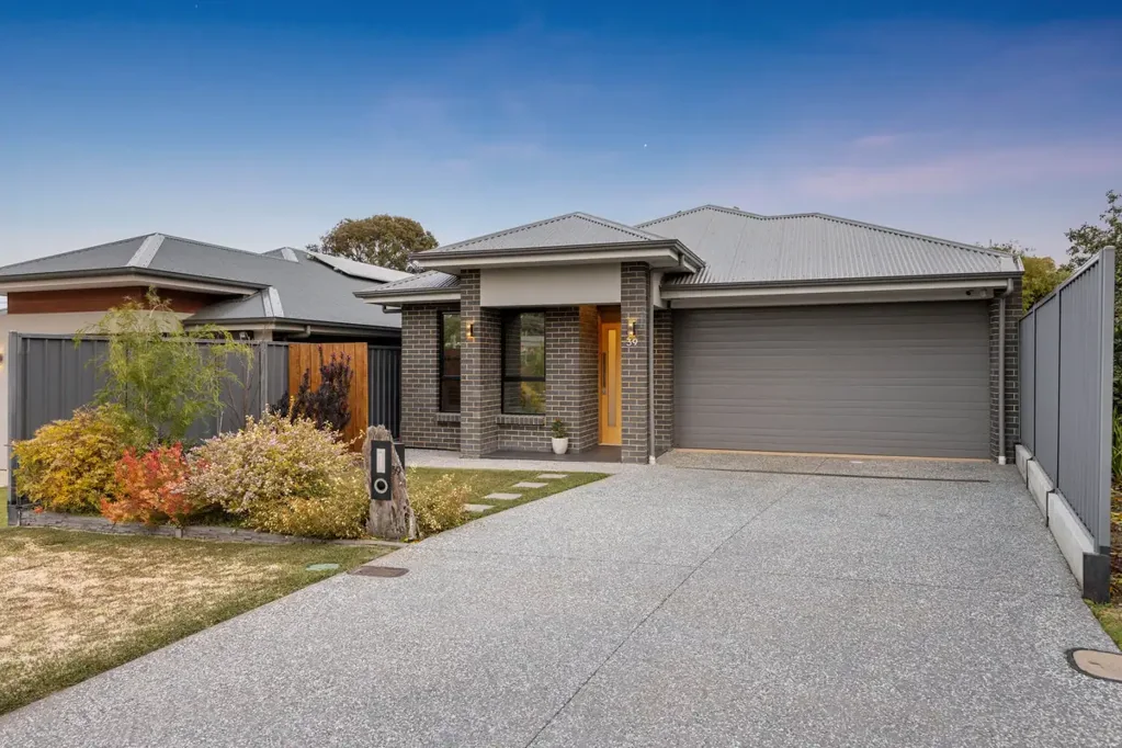 Modbury 4 Bedroom Great Family Home In A Perfect Location!