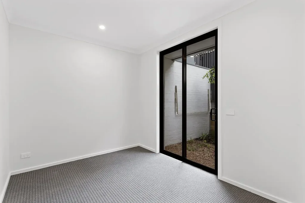 3 Bedroom Townhouse!!!