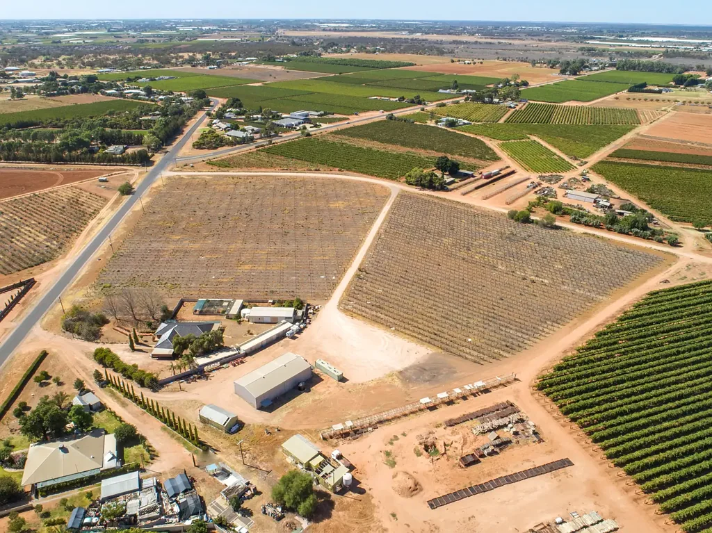 Birdwoodton Rural Opportunity on Approximately 4 Hectares- Great Location