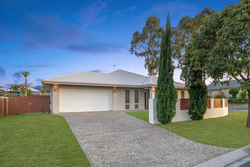 35 Echidna Parade, North Lakes, QLD 4509