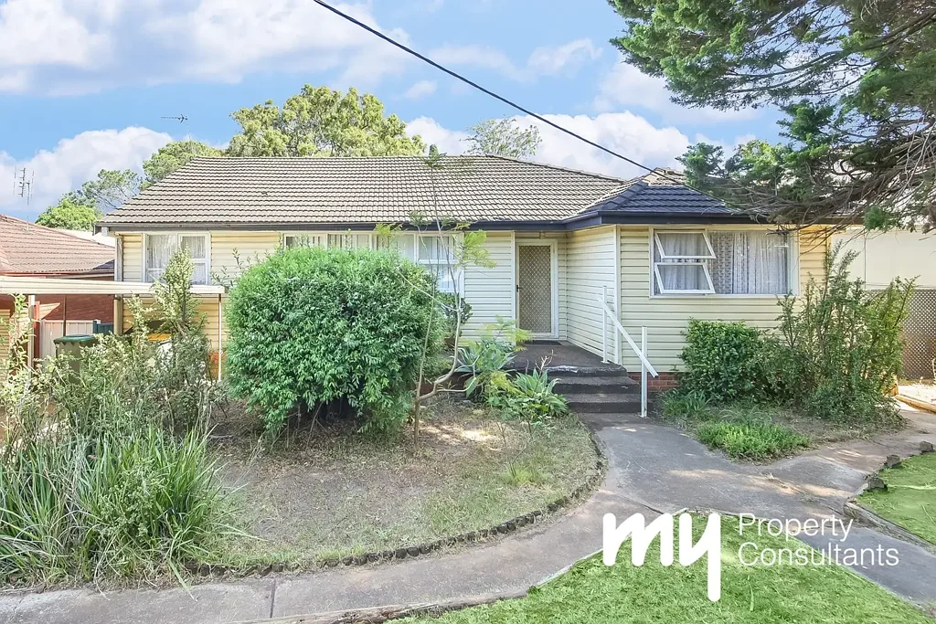 5 Turimetta Avenue, Leumeah, NSW 2560