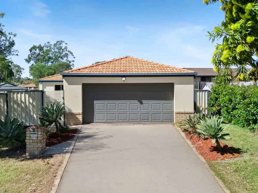9 Flinders Esplanade, Parkinson, QLD 4115