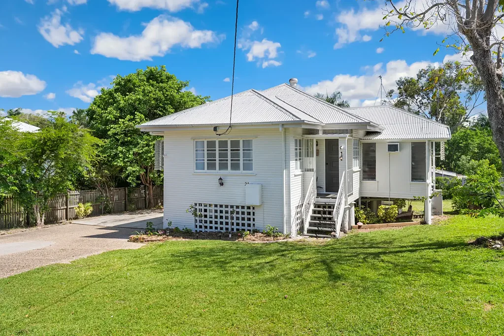 21 Meade Street, Wandal, QLD 4700
