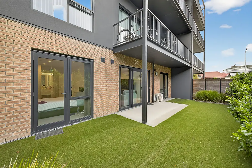 Christchurch Central 2कमरा TENANTED INVESTMENT WITH A DOWNTOWN FUTURE