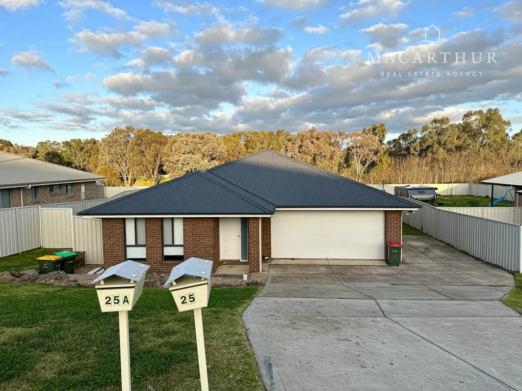 Immaculate Home in Popular Estella