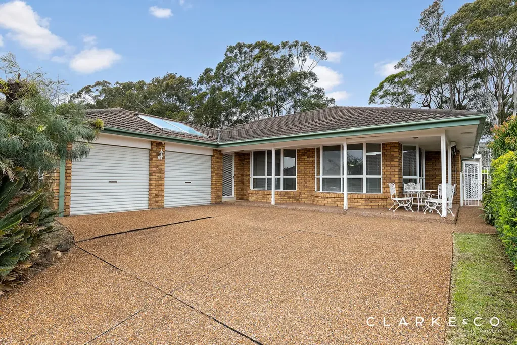 Thornton 4ਬੈੱਡਰੂਮ LOCATION, SPACE & EXCITING POTENTIAL!