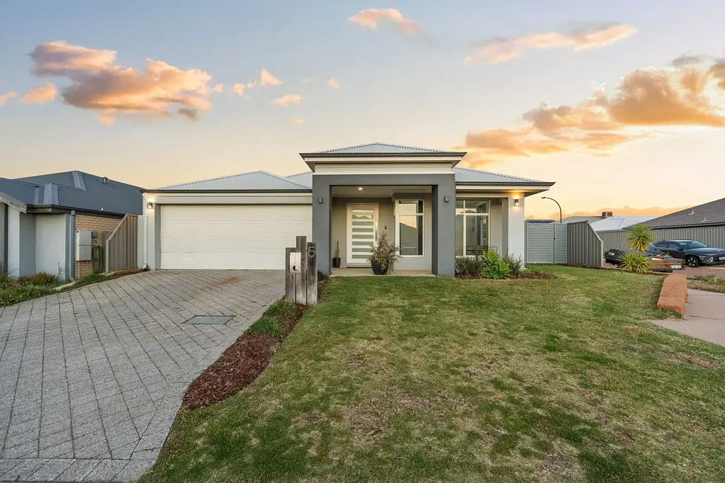 Byford 4ਬੈੱਡਰੂਮ BIG FAMILY HOME WITH ROOM FOR EVERYONE!