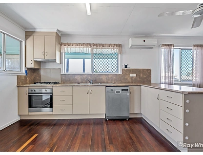 39A North Street, The Range, QLD 4700, 3房, 2浴, House