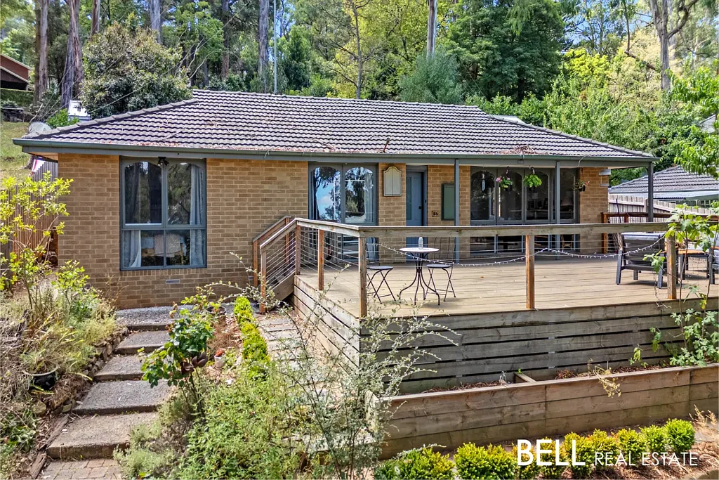 46 Alexander Avenue, Upwey, VIC 3158